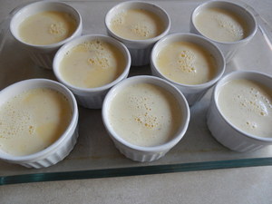 creme caramel